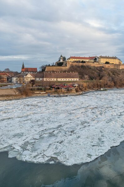 Srbija